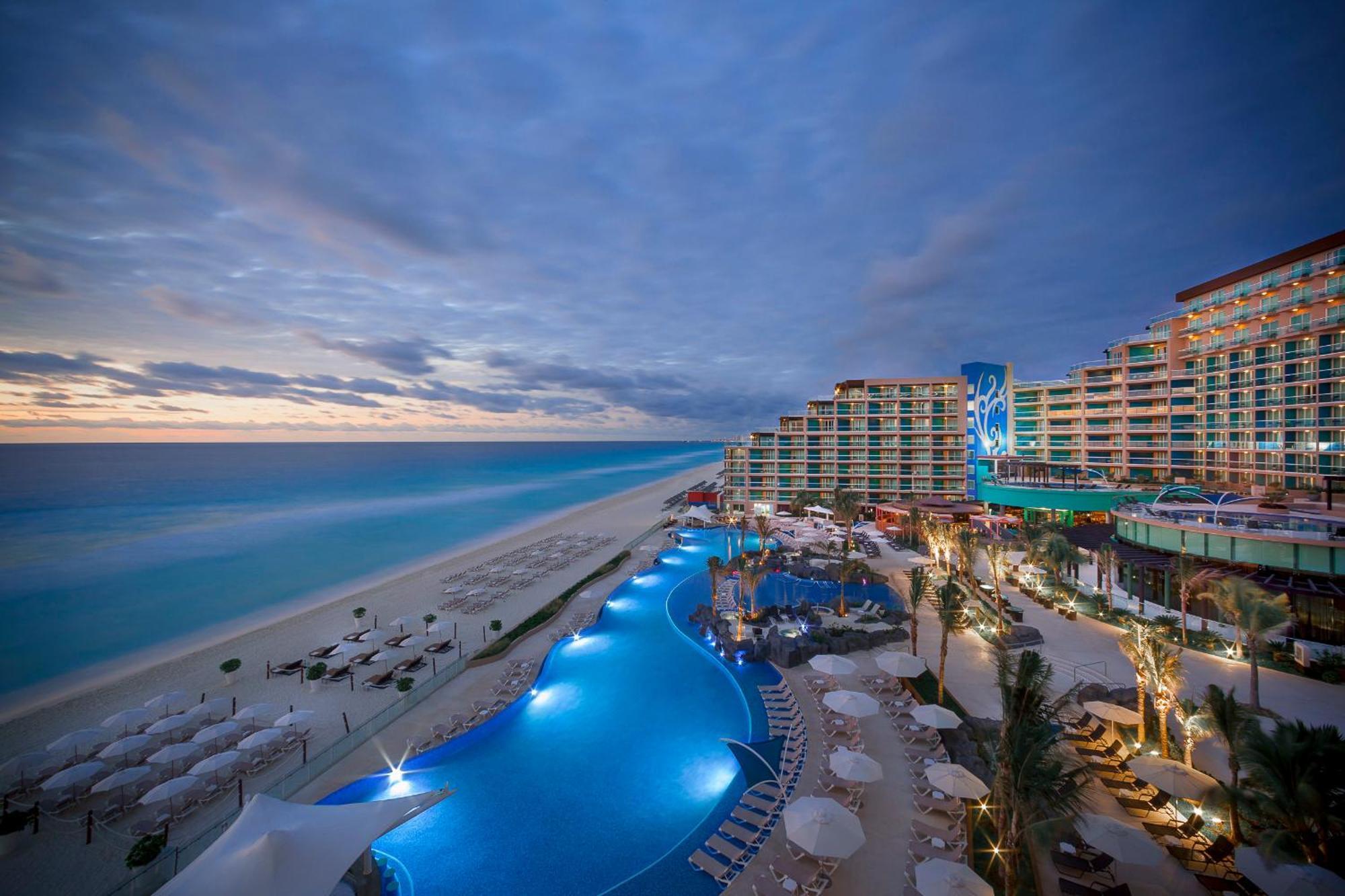 Hard Rock Hotel Cancun Exterior photo